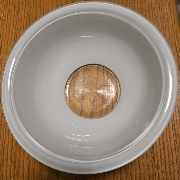 Vintage Pyrex 403 - White Mixing Bowl 2.5 Qt (1.5 L) - Oven & Microwave Safe - Picture 5 of 7